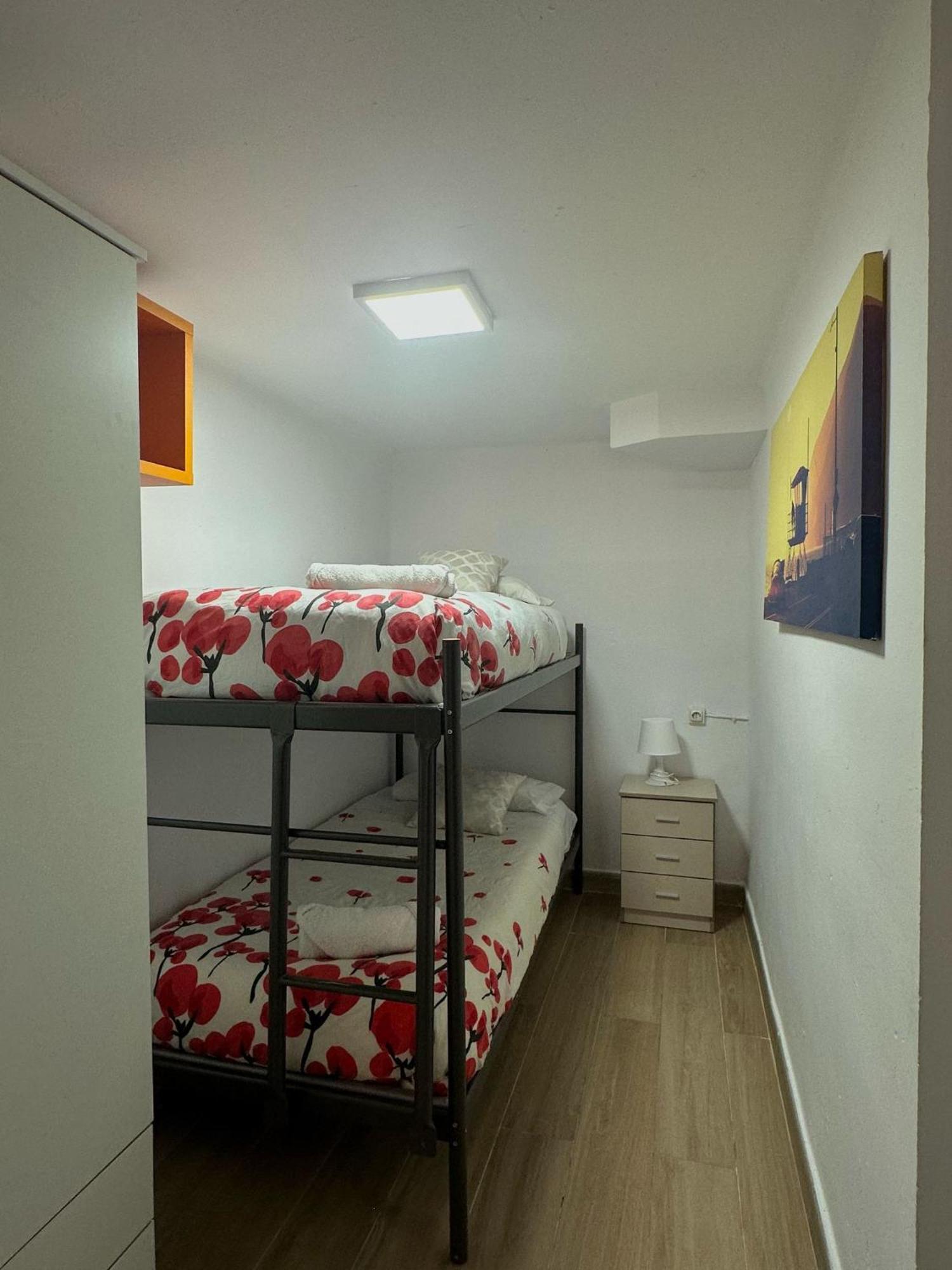Apartamento Barbacoa, Piscina Y Playa Puebla de Farnals Luaran gambar
